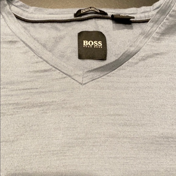 Men’s Hugo Boss Blue T-shirt - Picture 1 of 2